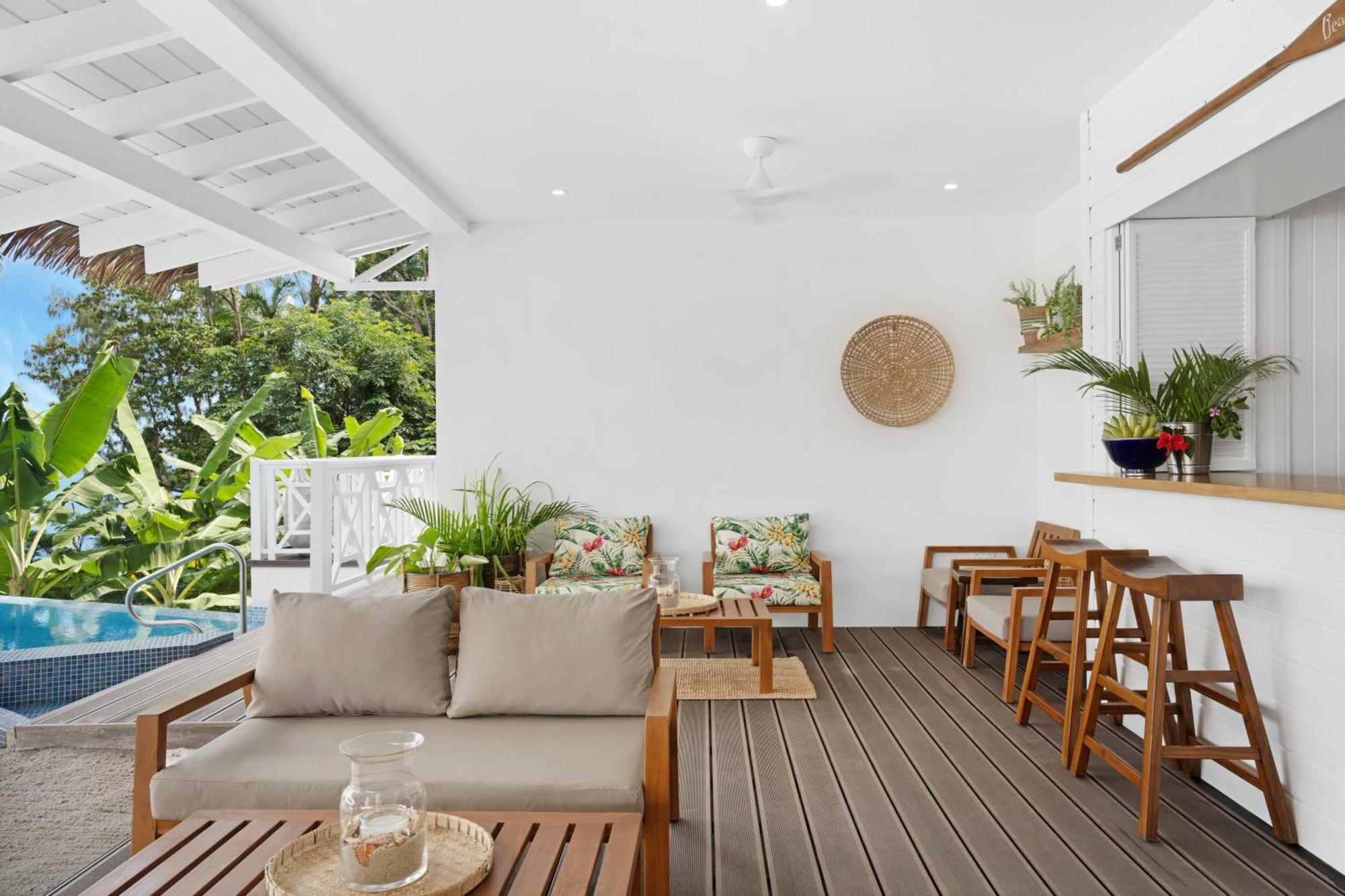 The Bay Seychelles Boutique Hotel And Apartments Anse a La Mouche Экстерьер фото