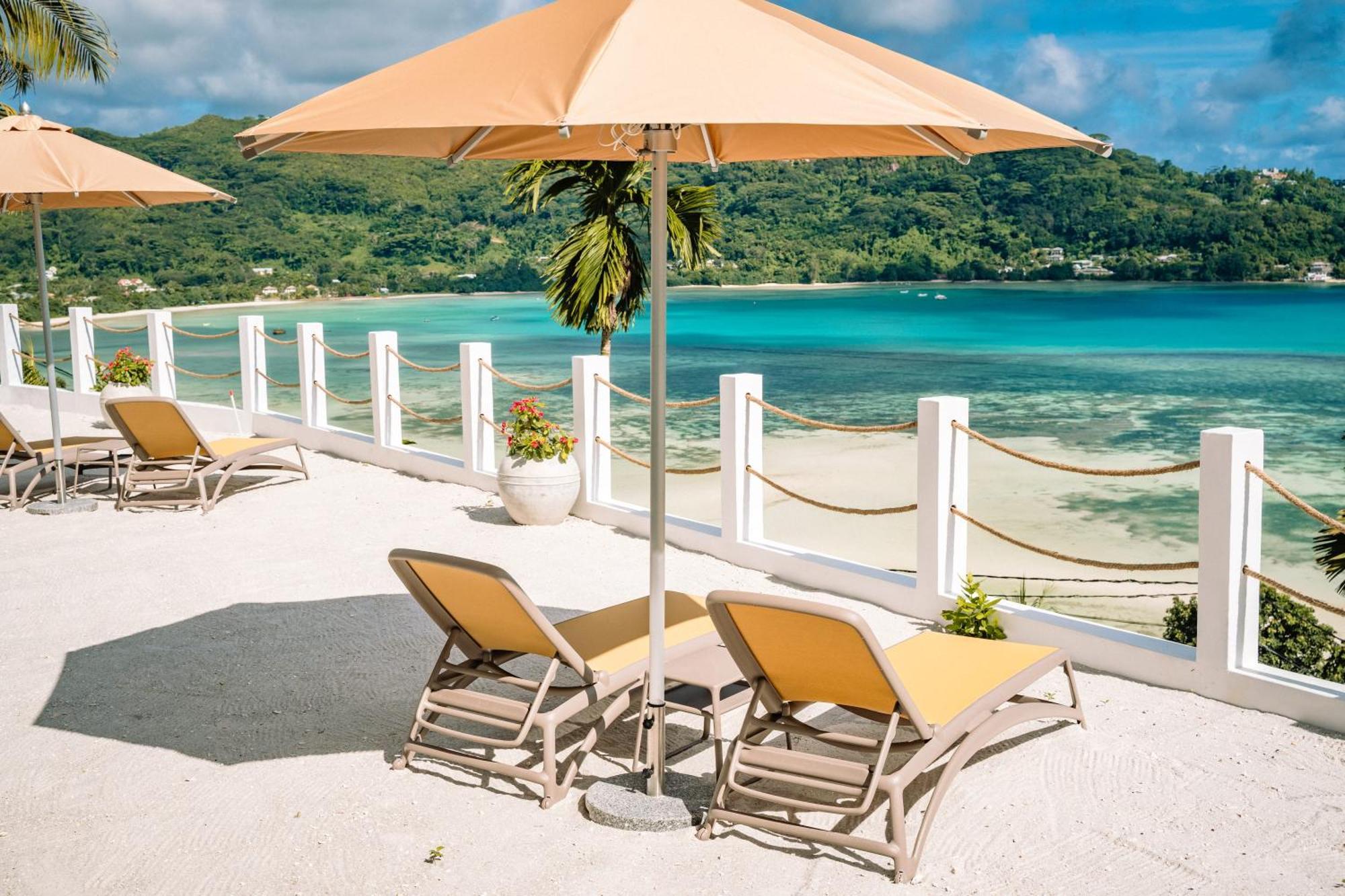 The Bay Seychelles Boutique Hotel And Apartments Anse a La Mouche Экстерьер фото