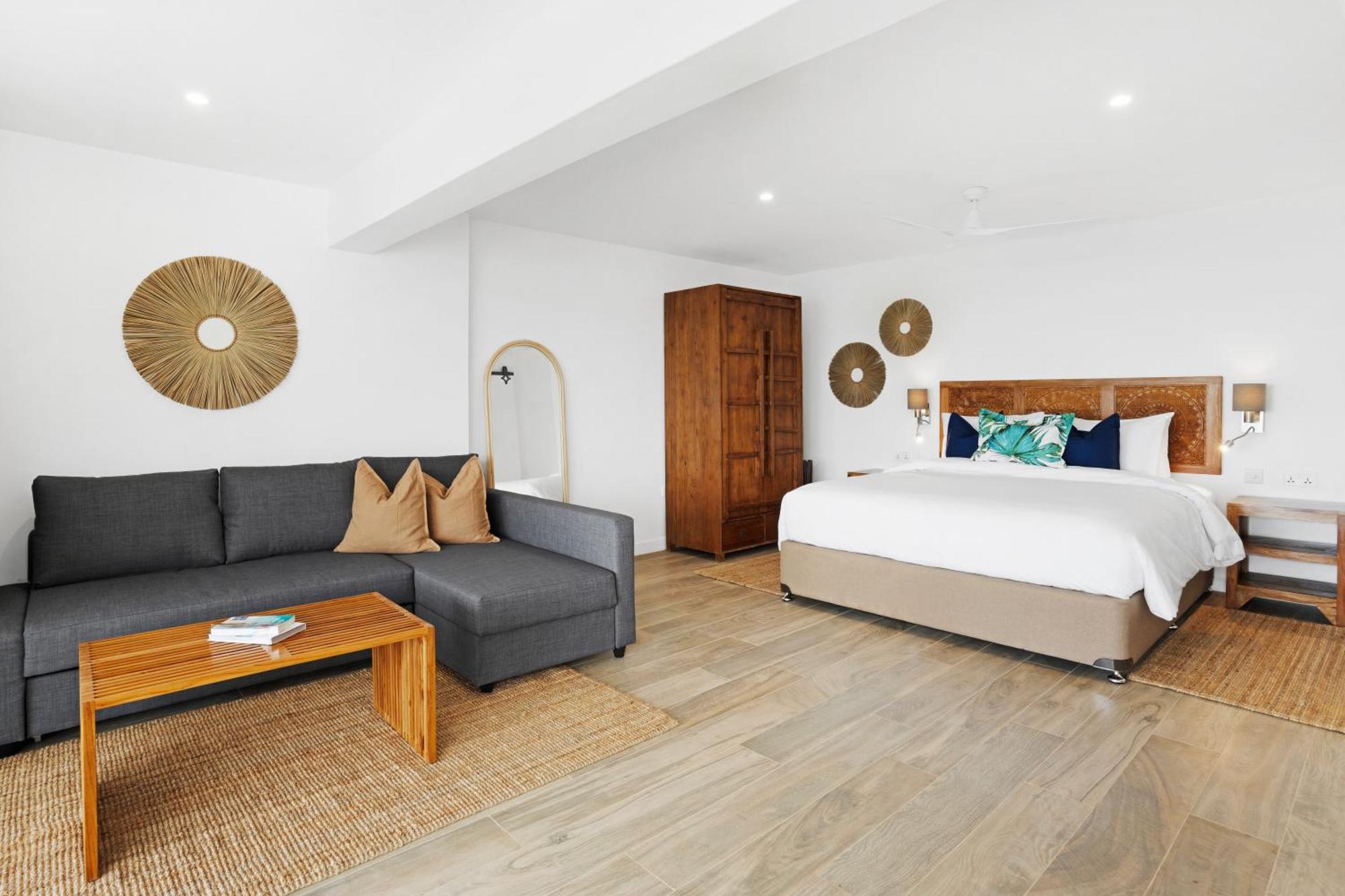 The Bay Seychelles Boutique Hotel And Apartments Anse a La Mouche Экстерьер фото